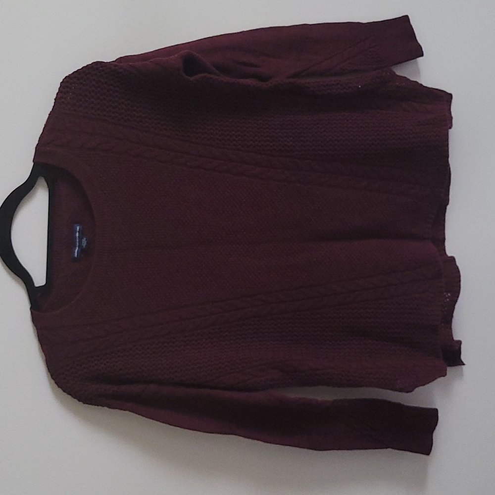 American eagle cable knit sweater